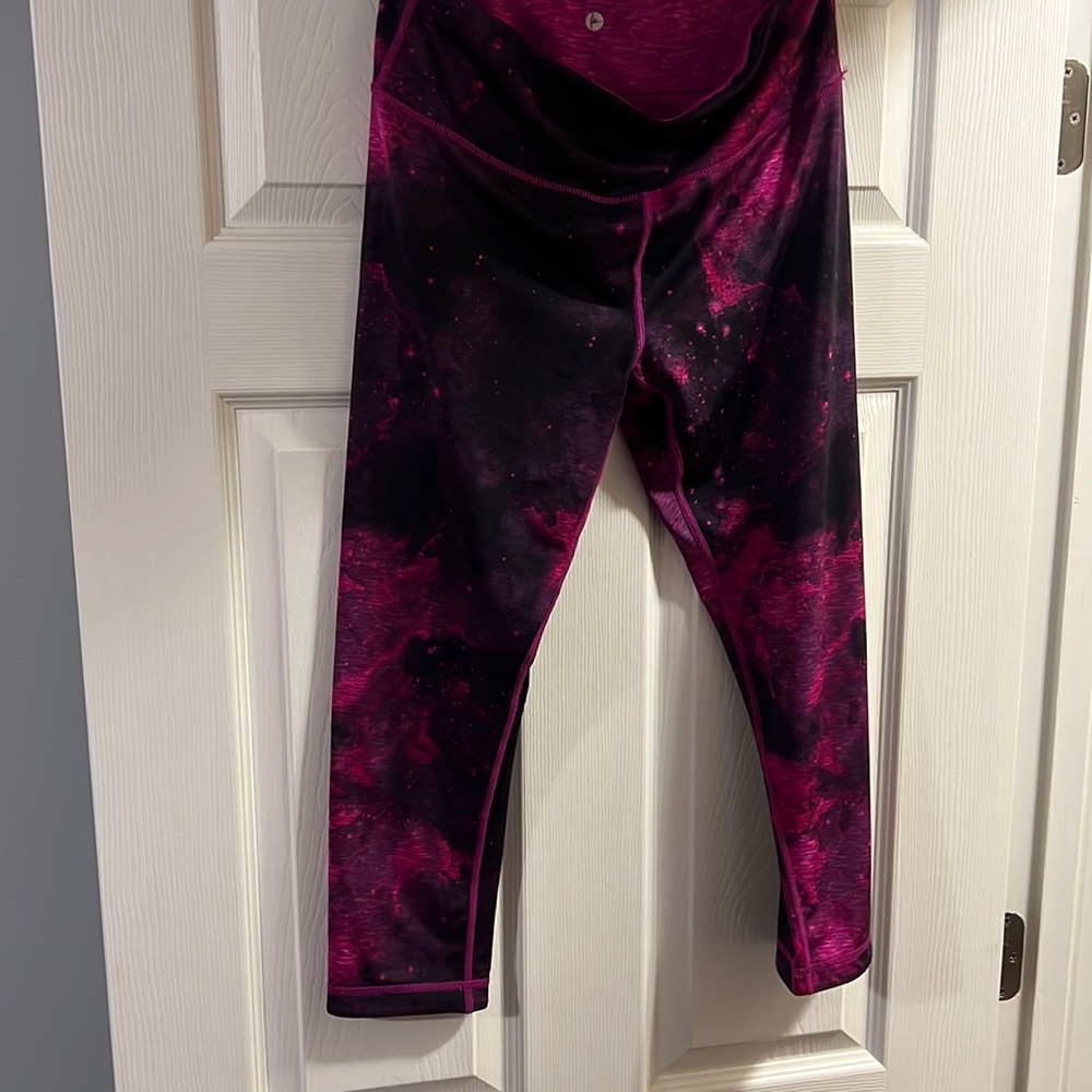 Active life capri work out pants medium like new
